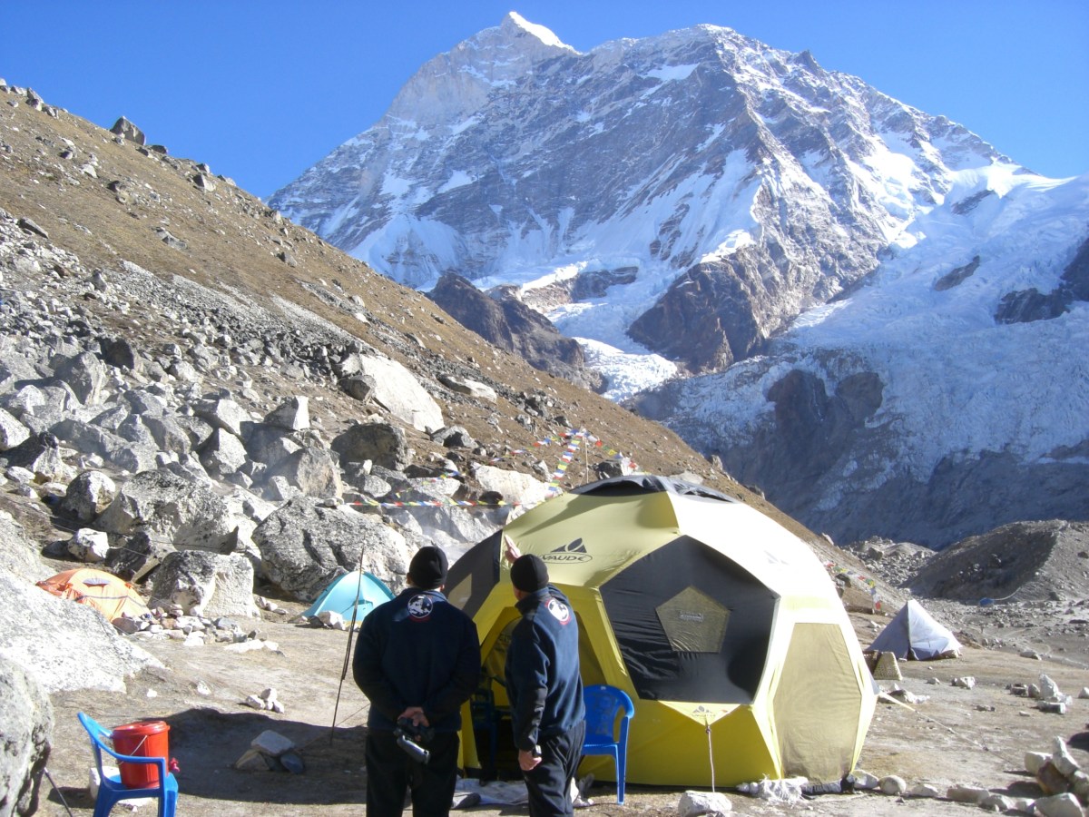 Наш базовый лагерь под Макалу