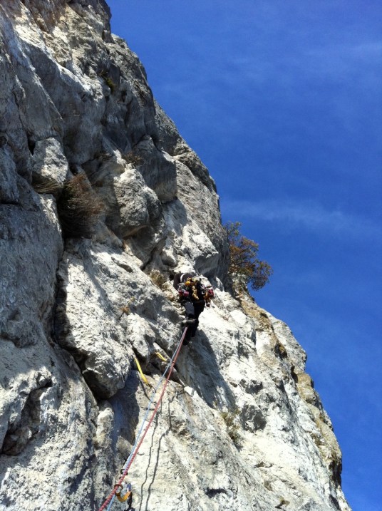 Начало четвёртой верёвки - вверх-вправо. R3-R4