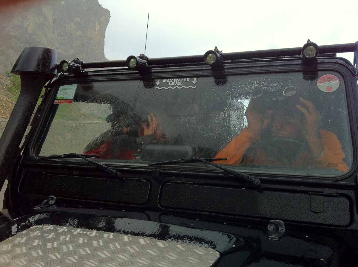 Наблюдатели наблюдают за работой команды Кудрявцева-Устименко