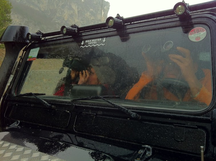 Наблюдатели наблюдают за работой команды Кудрявцева-Устименко