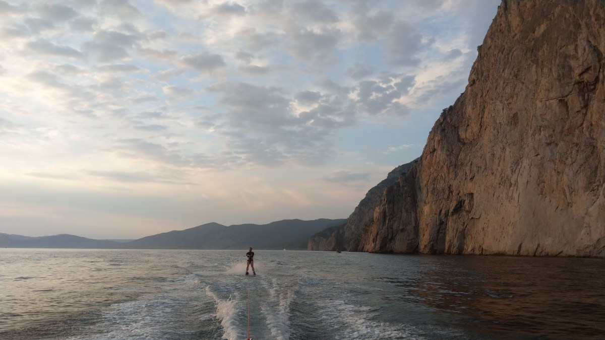 Подход на лыжах под маршруты Арфен-Чер-Буруна
