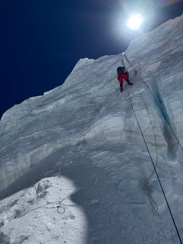 Нависающая стенка по пути к Л3